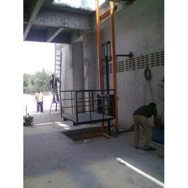 Hunter Wall Mounted Goods Lift