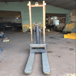 Hydrauilc Manual Stacker