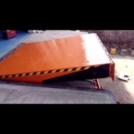 Hydraulic Dock Ramp, For Industrial