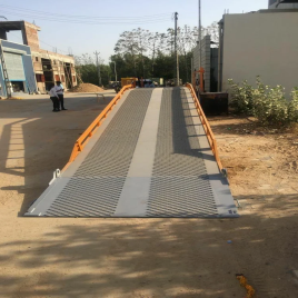 Hydraulic Dock Ramp, Size/Capacity: 1 Ton