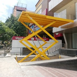 Hydraulic material handling equipments service & repair