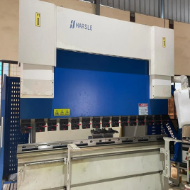 Hydraulic Press Brake, For Sheet Bending, Automation Grade: Manual