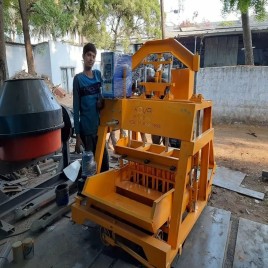 Hydraulic Pressure Dust Kovai Concrete Hollow and Solid Block Machine, Automation Grade: Semi Automatic