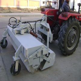 Hydraulic Road Broomer