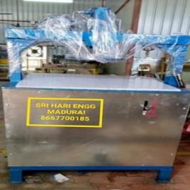 Hydraulic Type Semi Automatic Paper Cutting Machine, Capacity: 700Kg/hours