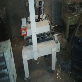 Imported Carton Taping Machines, Capacity: About 1,000 standard cases per hour