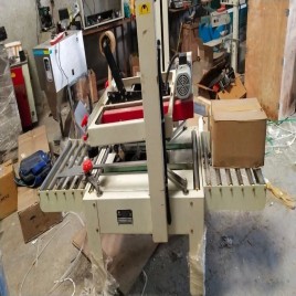 Imported Carton Taping Machines, Capacity: About 1,000 standard cases per hour
