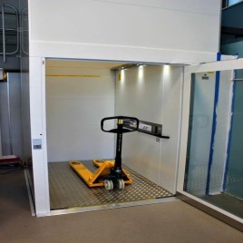 Industrial Hydraulic Goods Lift