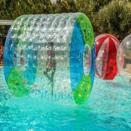 Inflatable Water Roller