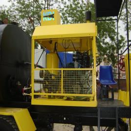 KDI-4000 Bitumen Pressure Distributor, Capacity: 4000 Ltr