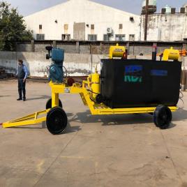 KDI Asphalt Bitumen Paver, For Road Construction, Capacity: 2500 Ltr