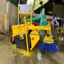 KDI Hydraulic Operated Road Sweeper