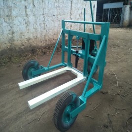 KOVAI Mild Steel Hydraulic Pallet Truck, For Material Handling