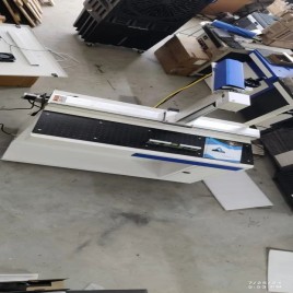Large area laser marking machine