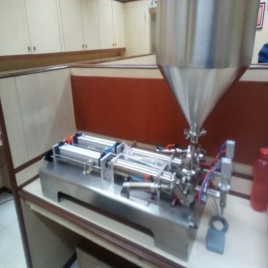 Liquid Filling Machine, Capacity: 500 pouch/hour
