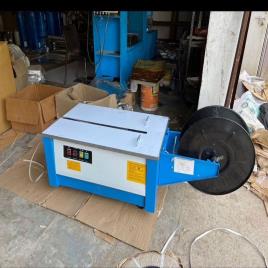 Low Table Strapping Machine