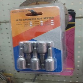 Magnetic Nut Setter