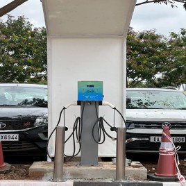 MAVI Electric Vehicle AC Fast Charging Station from AC 1.1kw up to 88kW AC, Maintenance Free