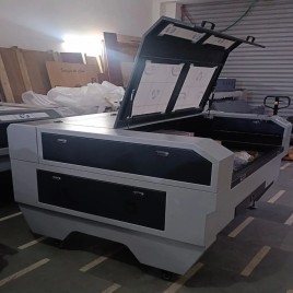 MDF Co2 Laser Cutting Machine, Cooling Mode: Water Cooling