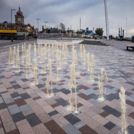 Mega White Spouting Floor Fountains