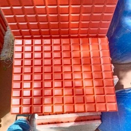 Metro Chequered Tiles Polish, For Paver Blocks, Packaging Size: 20 L