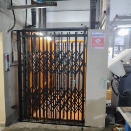 MHE Hydraulic Freight Lift