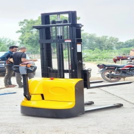 Mild Steel Electric Walkie Stacker, DC