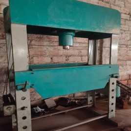 Mild Steel H Type Manual Hydraulic Press Machine, Capacity: 100 ton