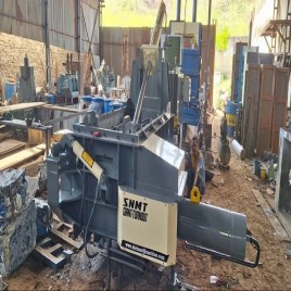 Mild Steel Hydraulic Scrap Baling Press