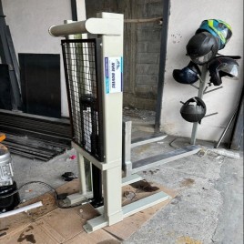 Mild Steel Mini Manual stacker, For Material Handling