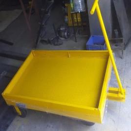 Mild Steel Platform Trolley, Capacity: 1000-3000 Kg
