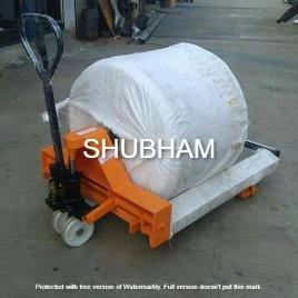 Mild Steel Roll Handling Trolley, for Material Handling