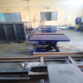 Mobile Steel Platform Trolley, For Material Handling, Model Name/Number: HMSL-035