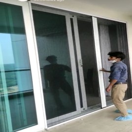 Mosquito Screen Door Aluminium, Height: 80 Inch