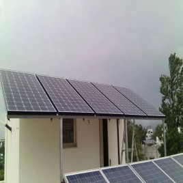 Mounting Structure Off Grid Solar Commercial Power Pack