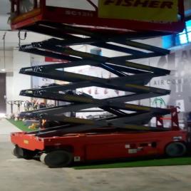 Moving Scissor Lift