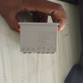 NIKROM TQD-2301 Temperature Controller, Relay