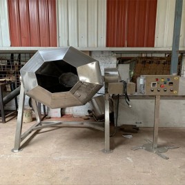 Octagonal Blender Machine, Capacity: 100 kg