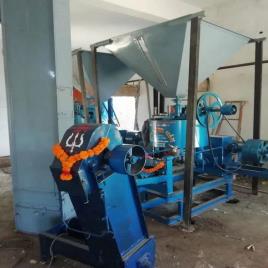 Oil Extraction Machine, Capacity: 6 ton/day