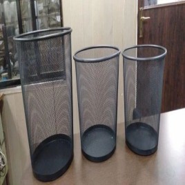 Open Top Black Metal Perforated Dustbin, For Office, Capacity: 7ltr Starting