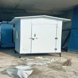 Panel Build Modern Puff Toilet