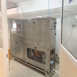 Pet Blow Moulding Machine