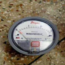 Pharmaceutical Magnehelic Gauge Wholesales In Karad Maharashtra