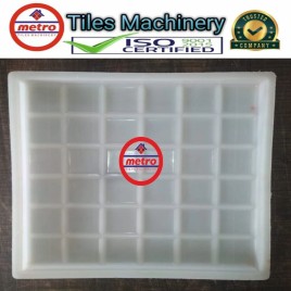 Plastic 40 mm Cheqred Tiles Mould