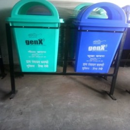 Plastic Swing Dustbin