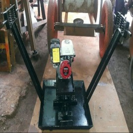 Plate vibrator with petrol engine, Semi Automatic