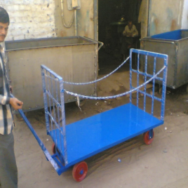 PLATEFORM TRUCK WITH TWO SIDE SUPPORT