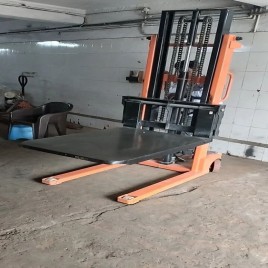 Platform Stacker