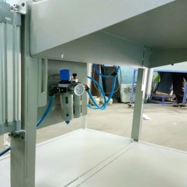 Premium Pneumatic Diaper Sealing Machine