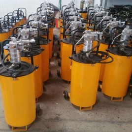 PTC Pneumatic Grease Pump, Capacity: 50 kg, Max Flow Rate: 3 Gm/Min